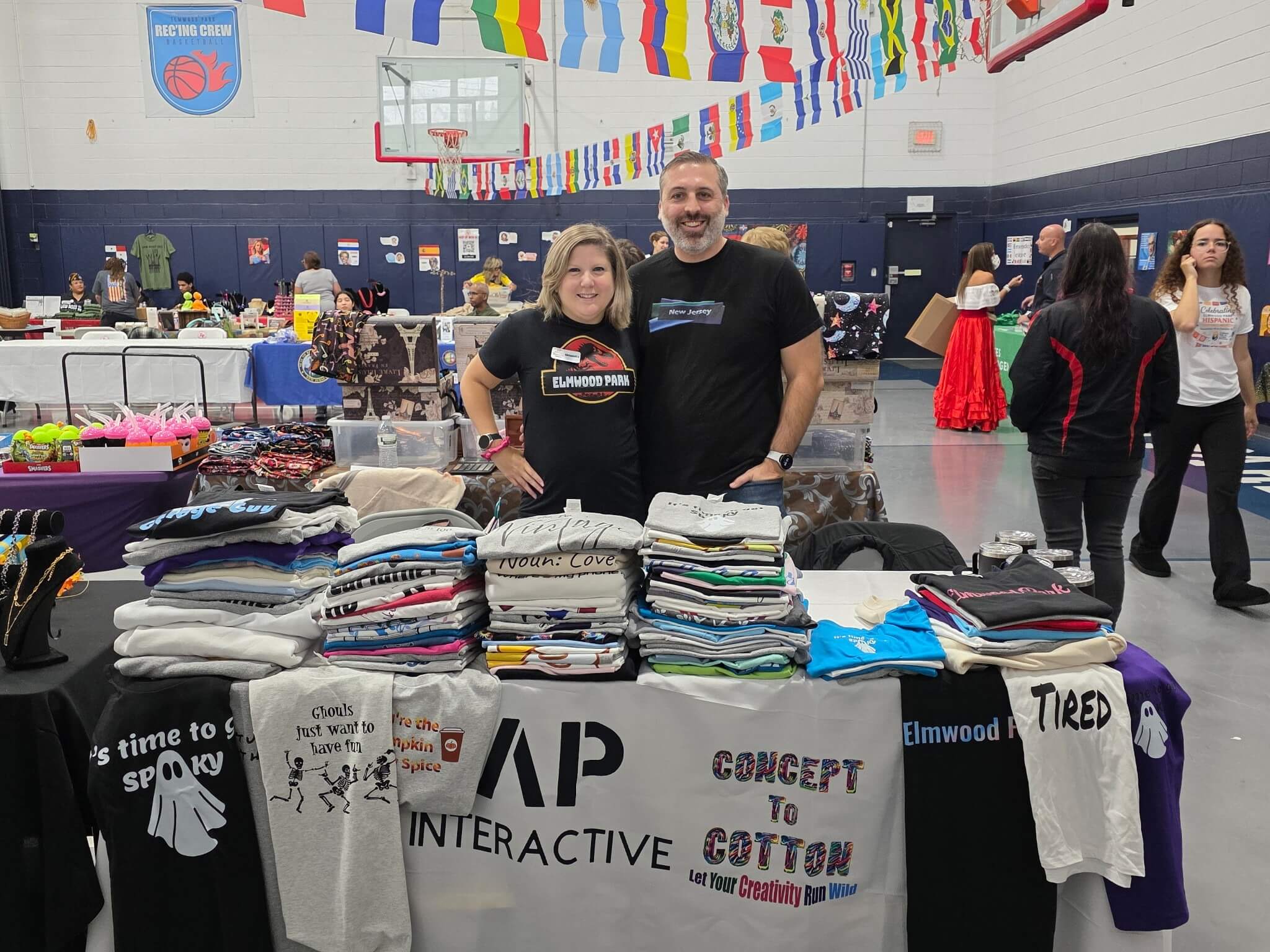 AP Interactive Concept to Cotton booth with printed T-shirts